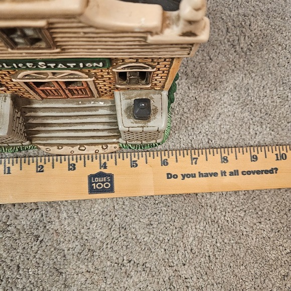 Vintage Lefton Colonial Village Police Station 06344 – 1987 Lighted Building – - Picture 14 of 16